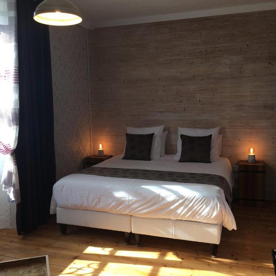 Tilleuls Et Bambous Hotel Saint-Sauveur-d'Aunis Eksteriør billede